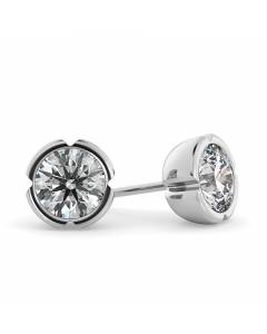 HER47 Round Stud Diamond Earrings