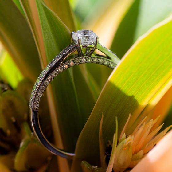 Unique Round Diamond Engagement Ring