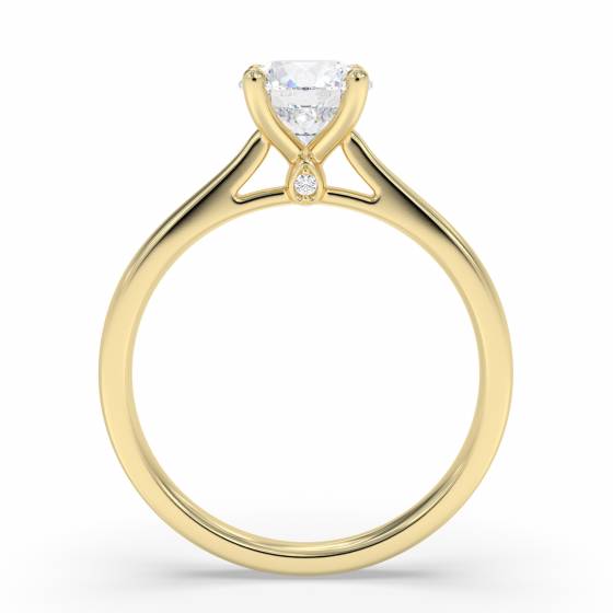 Elegant Round Diamond Engagement Ring