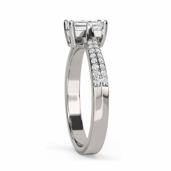 Knife Edge Emerald and Round Diamond Vintage Ring