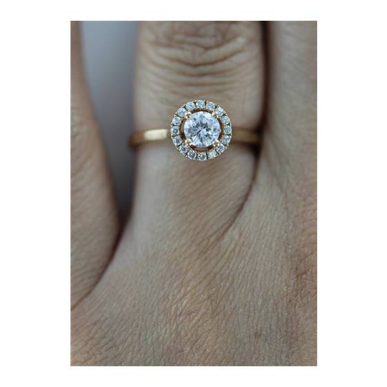 0.95ct SI2/F Natural Diamond Halo Ring