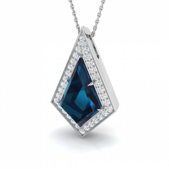 5.92ct SI2/G Round cut Blue Topaz Gemstone Pendant in 9k White Gold