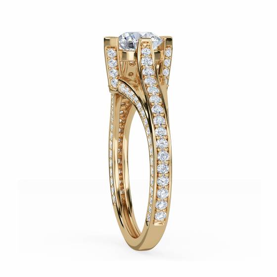 Round Diamond Designer Vintage Ring