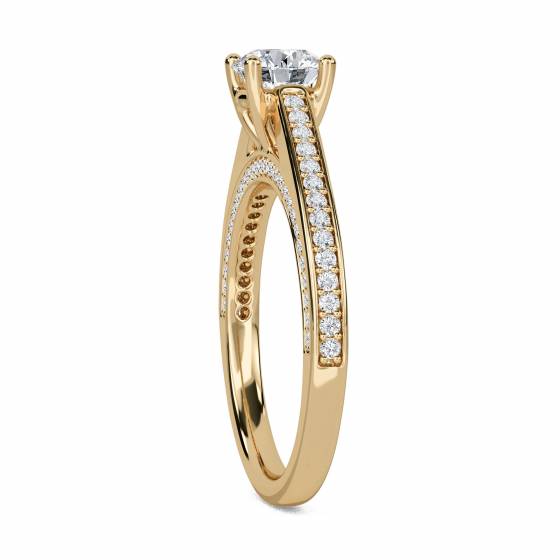 Unique Round Diamond Engagement Ring