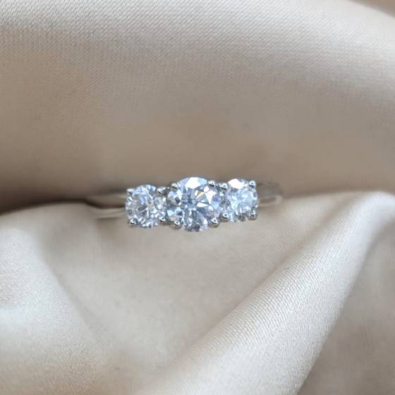 4.00ct SI/F-G Round Cut Natural Diamond Trilogy Ring