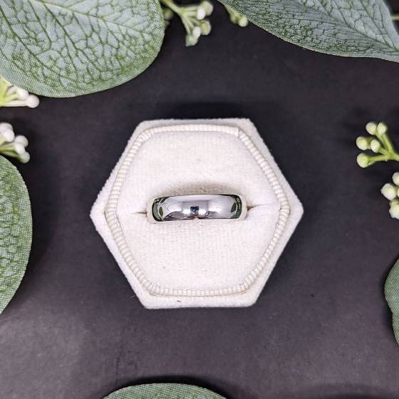 6mm Gents Plain Wedding Ring