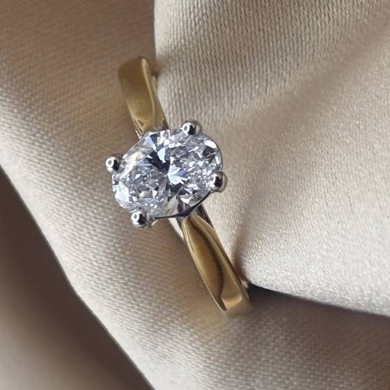 1.01ct VVS2/D Oval Cut Lab Grown Diamond Solitaire Ring