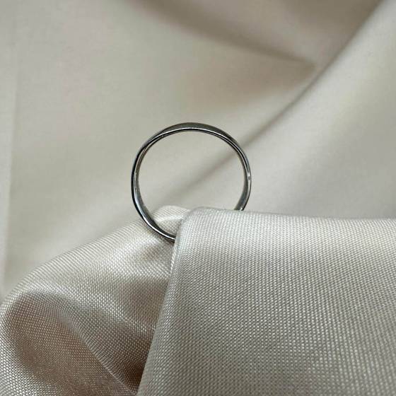 Shaped Plain Wedding Ring