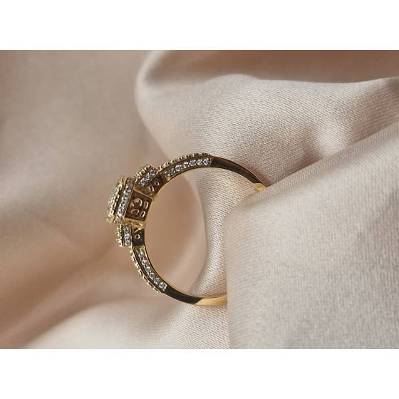 1.00ct VS1/F Round Cut Natural Diamond Split Shoulder Set Ring