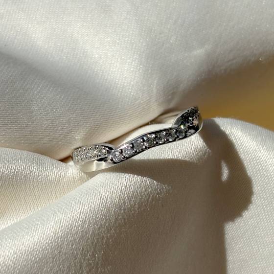 0.30ct S1/F-G Round Cut Natural Diamond Shaped Wedding Ring