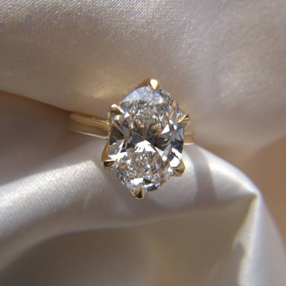 5.03ct VS2/F Oval Cut Lab Grown Diamond 6 Claw Solitaire Ring