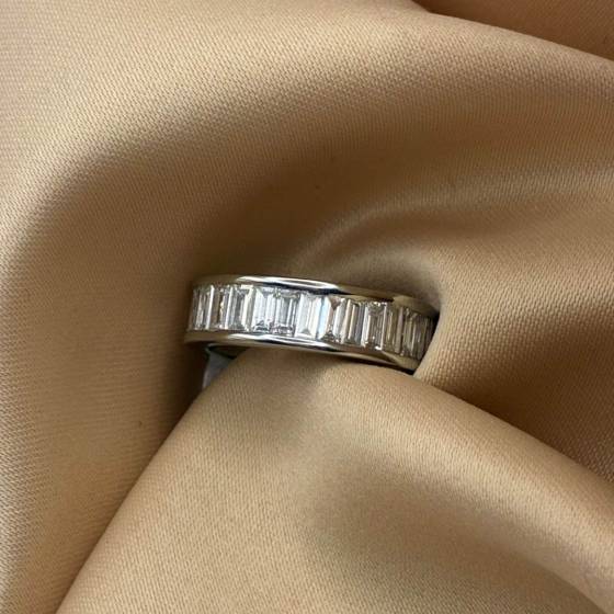 3.00ct VS/E-F Baguette Cut Natural Diamond Full Eternity Ring