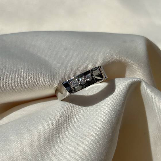 0.15ct VS/E-F Round Cut Natural Diamond Wedding Ring