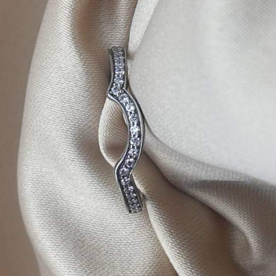 0.25ct VS/E-F Round Cut Natural Diamond Shaped Wedding Ring