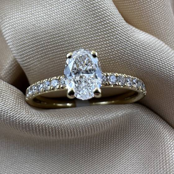 0.75ct IF/D Oval Cut Lab Grown Diamond Shoulder Set Ring