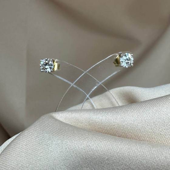 0.85ct SI/F-G Round Cut Natural Diamond Stud earrings