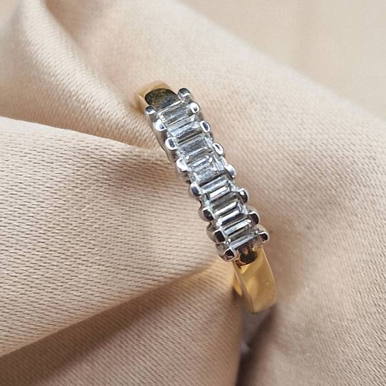 0.50ct VS/F Baguette Cut Natural Diamond Seven Stone Ring