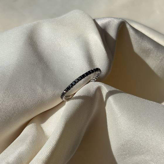 0.50ct Round Cut Black Diamond Full Eternity Ring