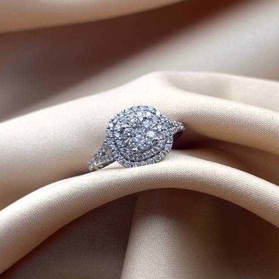 0.75ct VS/F-G Round Cut Natural Diamond Dress Ring