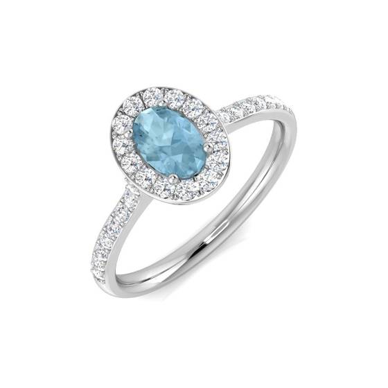 0.61ct SI2/G Oval cut Aquamarine Gemstone Ring in Platinum