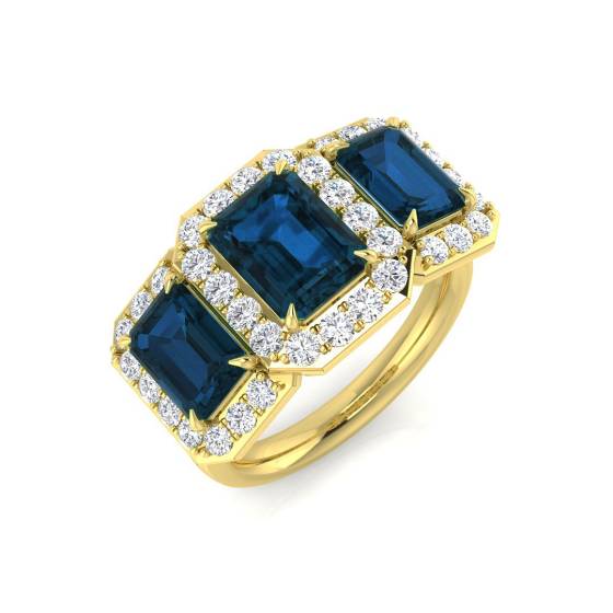 4.95ct SI2/G Emerald cut Blue Topaz Gemstone Ring in 9k Yellow Gold