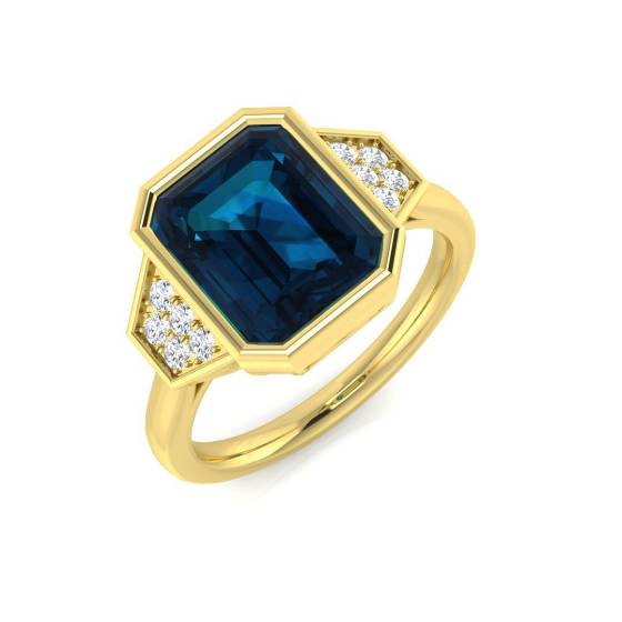 3.53ct I1/G Emerald cut Blue Topaz Gemstone Ring in 9k Yellow Gold