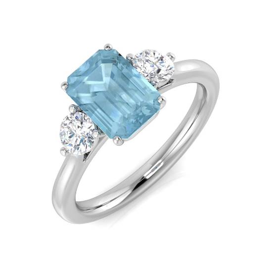 2.06ct SI2/G Emerald cut Aquamarine Gemstone Ring in Platinum