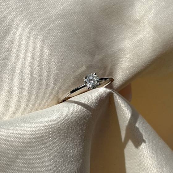 0.42ct I1/H Round Cut Natural Diamond Solitaire Ring