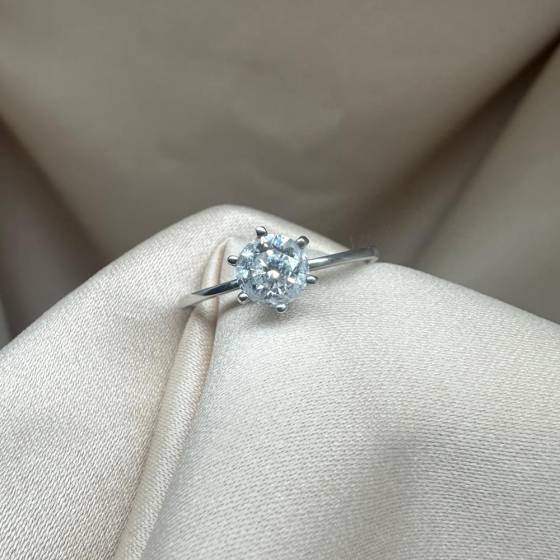 0.40ct I1/H Round Cut Natural Diamond Solitaire Ring