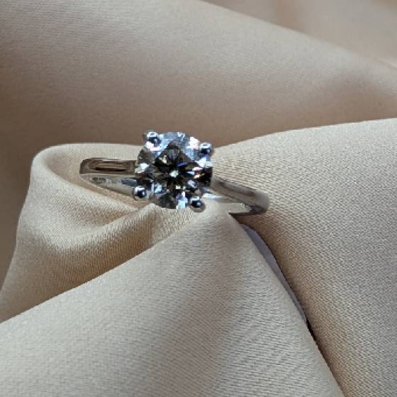 1.50ct SI1/H Round Cut Natural Diamond Solitaire Ring