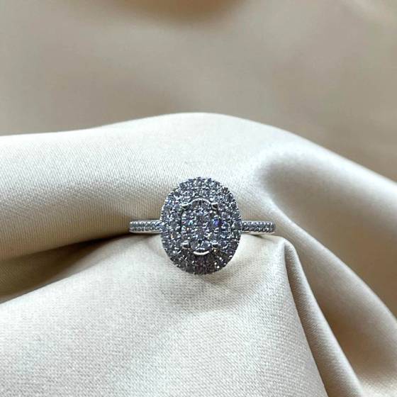 0.25ct VS/F Round Cut Natural Diamond Halo Ring