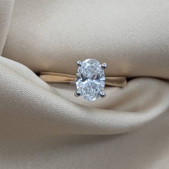 1.02ct VVS1/E Oval Cut Lab Grown Diamond Solitaire Ring