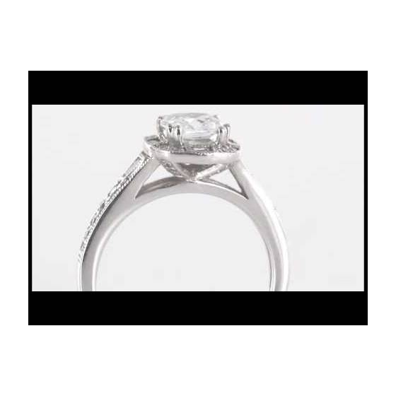 1.49ct VVS2/D Lab Grown Round Diamond Shoulder Set Ring in Platinum