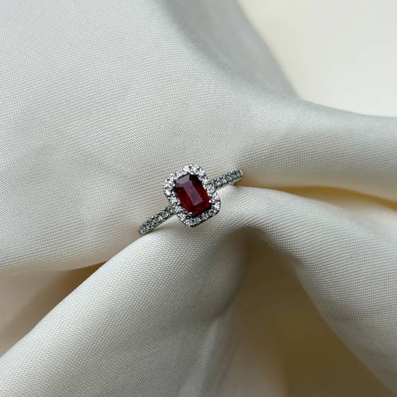 1.00ct SI/F-G Emerald Cut Ruby Gemstone Halo Shoulder Set Ring