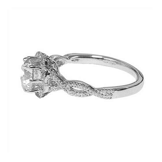 1.13ct VVS1/D Lab Grown Round Diamond Halo Ring in Platinum