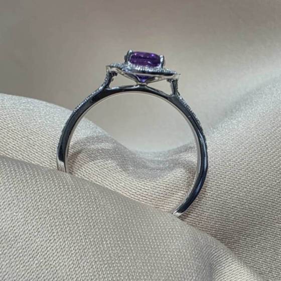 0.78ct VS/E-F Round Cut Amethyst Gemstone Ring in 18k White Gold