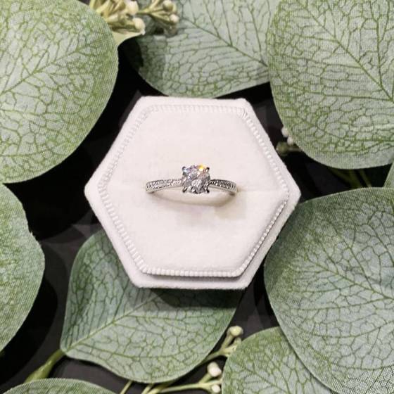 1.20ct Si2/F Round Cut Natural Diamond Shoulder Set Ring