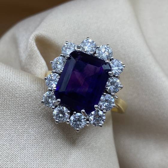 5.97ct VS/F Emerald Cut Blue Sapphire Gemstone Halo Ring