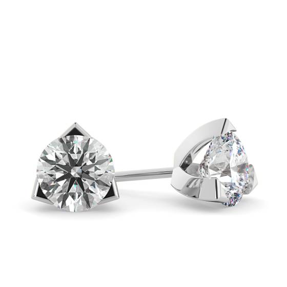 HER21 Round Stud Diamond Earrings