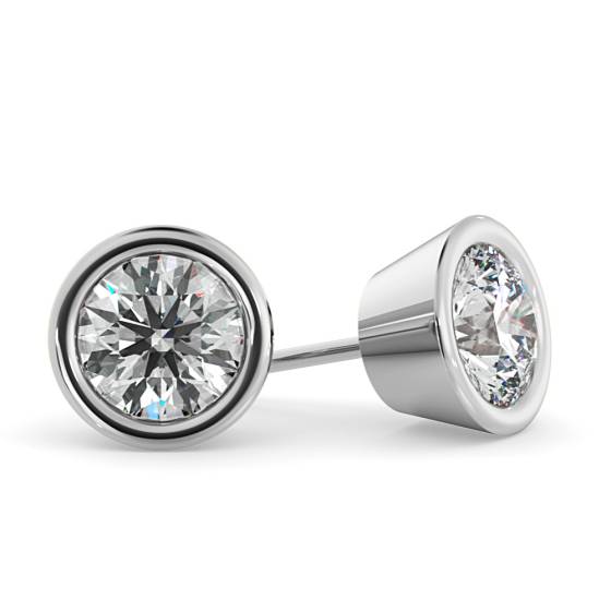 HER33 Round Diamond Stud Earrings