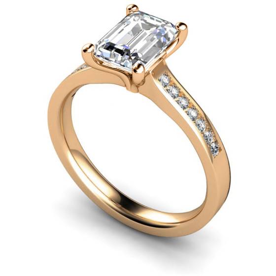 HRXSD609 Emerald Shoulder Diamond Ring