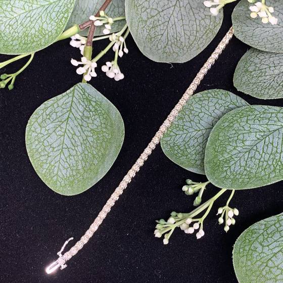 7.00ct VS/G-H Round Natural Diamond Clawset Bracelet