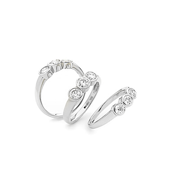 0.75ct VS/E-F Round Natural Diamond Natural Diamond Trilogy Ring