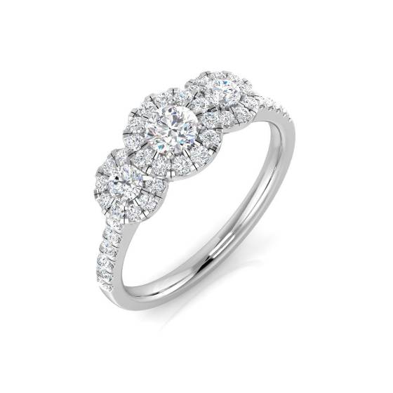 0.75ct SI2/G Round cut Natural Diamond 3 Stone Ring in Platinum