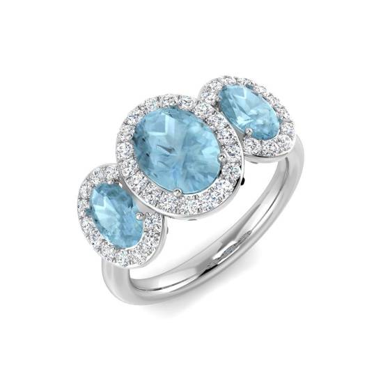 2.56ct SI2/G Oval cut Aquamarine Gemstone Ring in Platinum