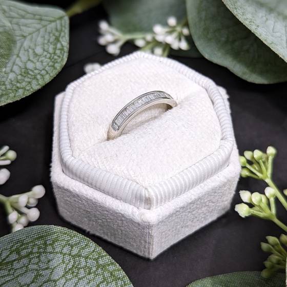 0.33ct VS/E-F Baguette Natural Daimond Half Eternity Ring