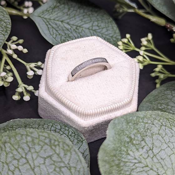 0.15ct VS/E-F Baguette Natural Daimond Half Eternity Ring