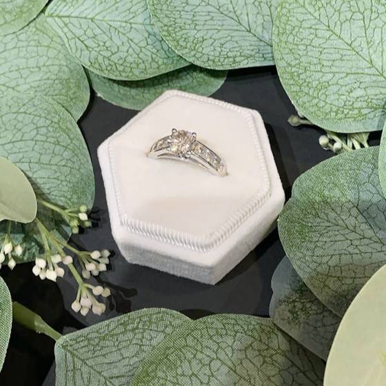 2.03ct SI1/I J Round Natural Diamond Ring