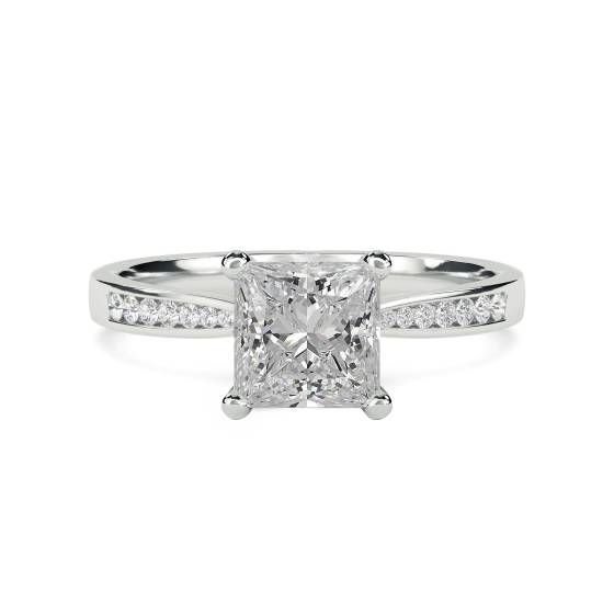 0.75ct VS1/F Princess Natural Diamond Shoulder Set Ring