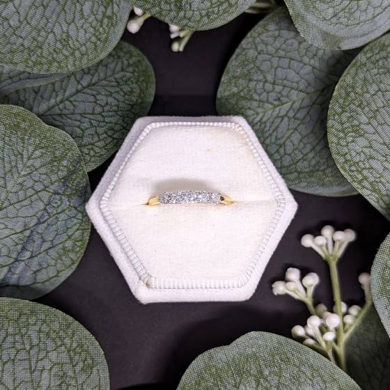 0.50ct VS/F-G Round Natural Diamond 5 Stone Ring